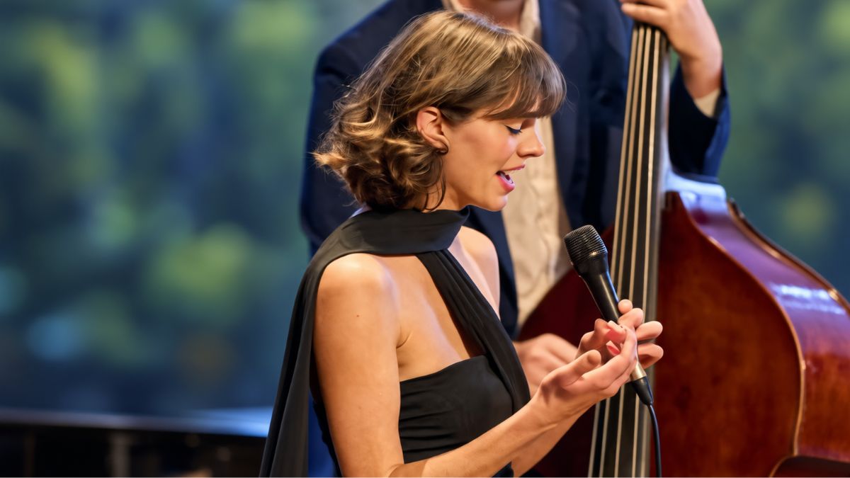 Clare-raised jazz singer Courteney Hooper performs alongside a double bass player ahead of her trip to Paris for the Herbie Hancock Institute International Jazz Vocals Competition.